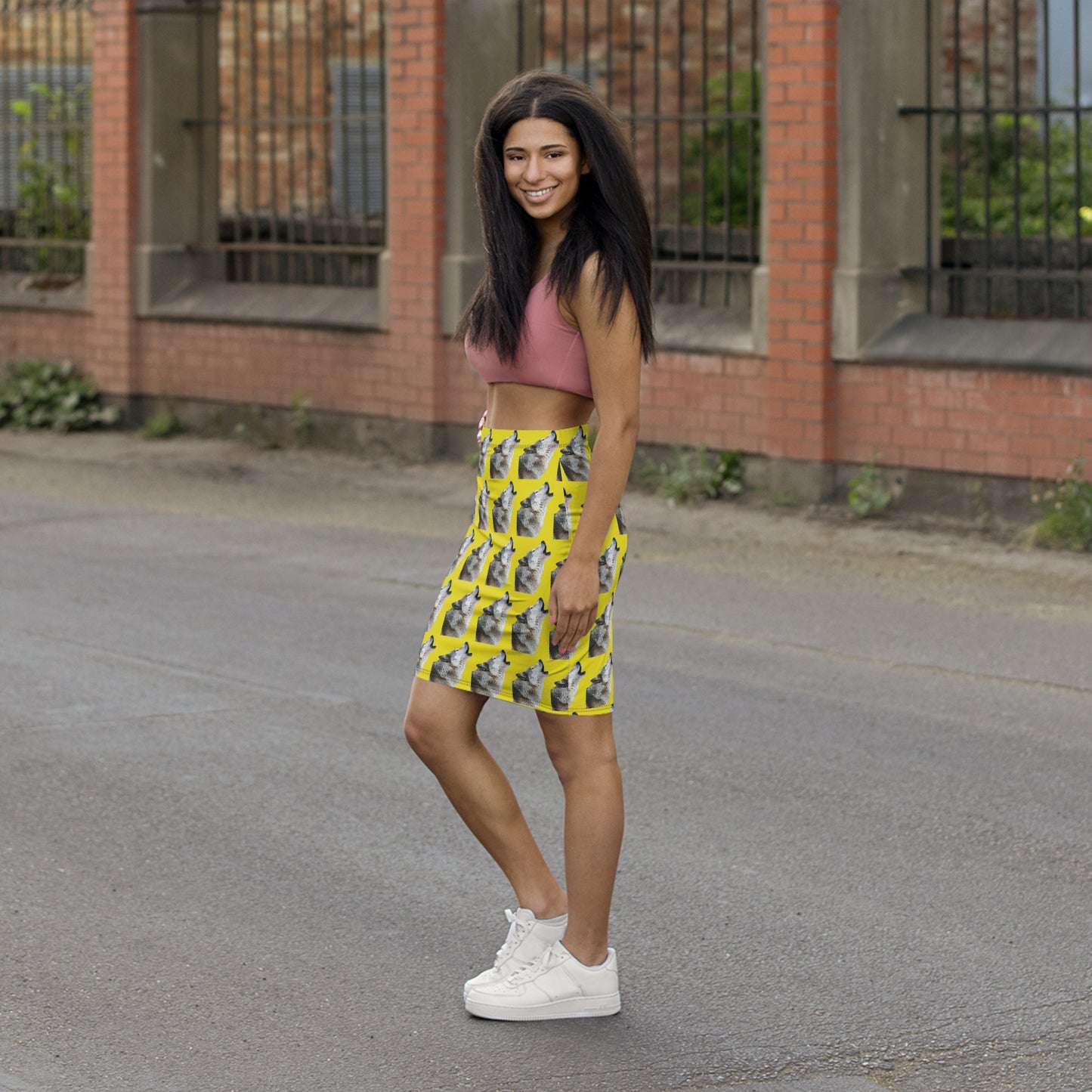 Howling Wolf Pattern Pencil Skirt – Yellow All-Over Print