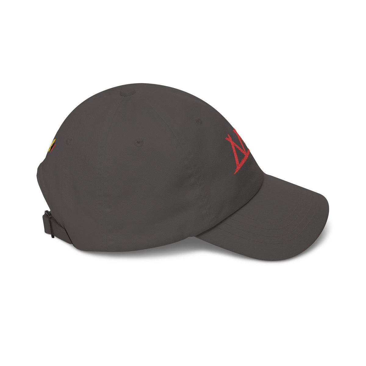 Dad Cap with Red Triple-Tipis Sketch Embroidery
